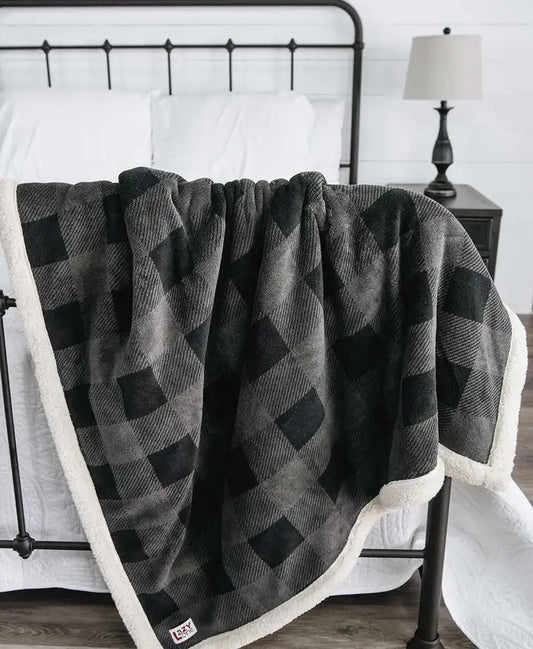 *Sherpa Blanket - Grey/Black Plaid