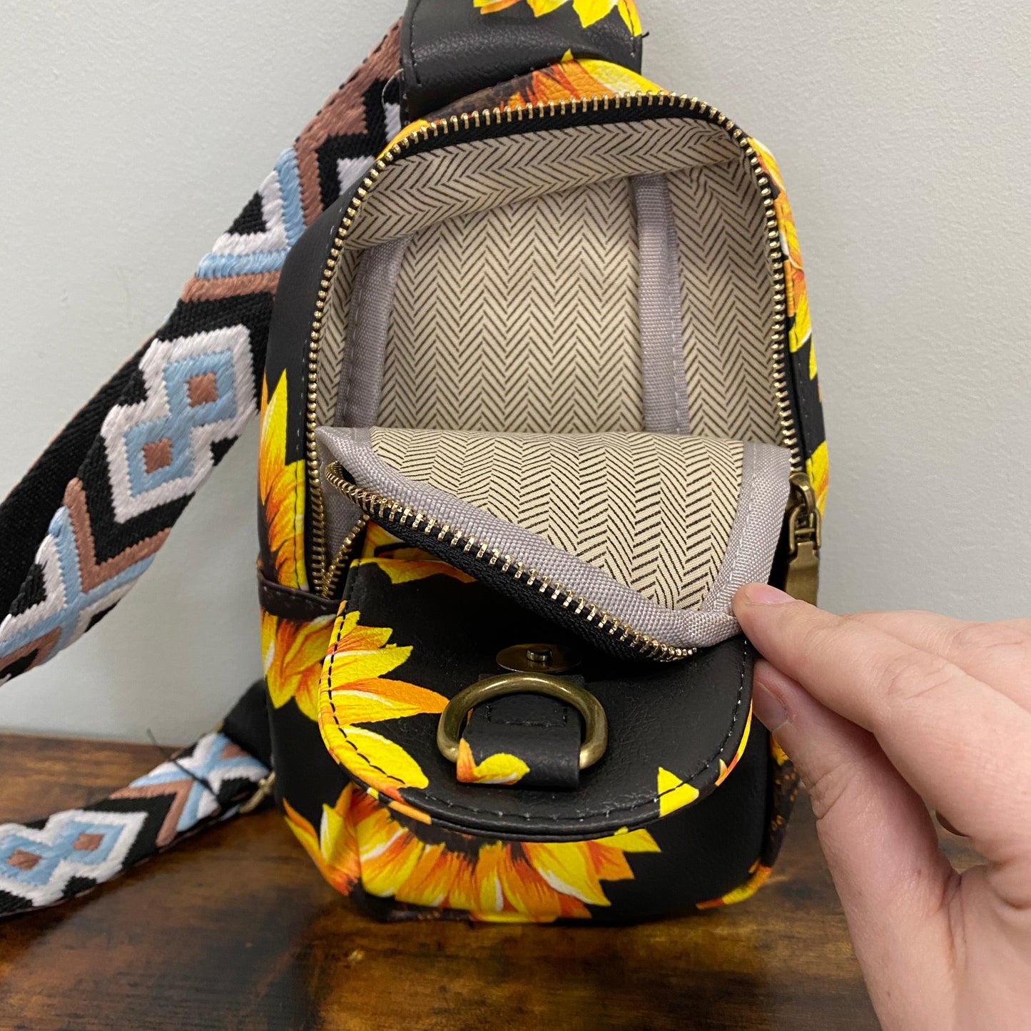 *Sling Crossbody - Sunflowers