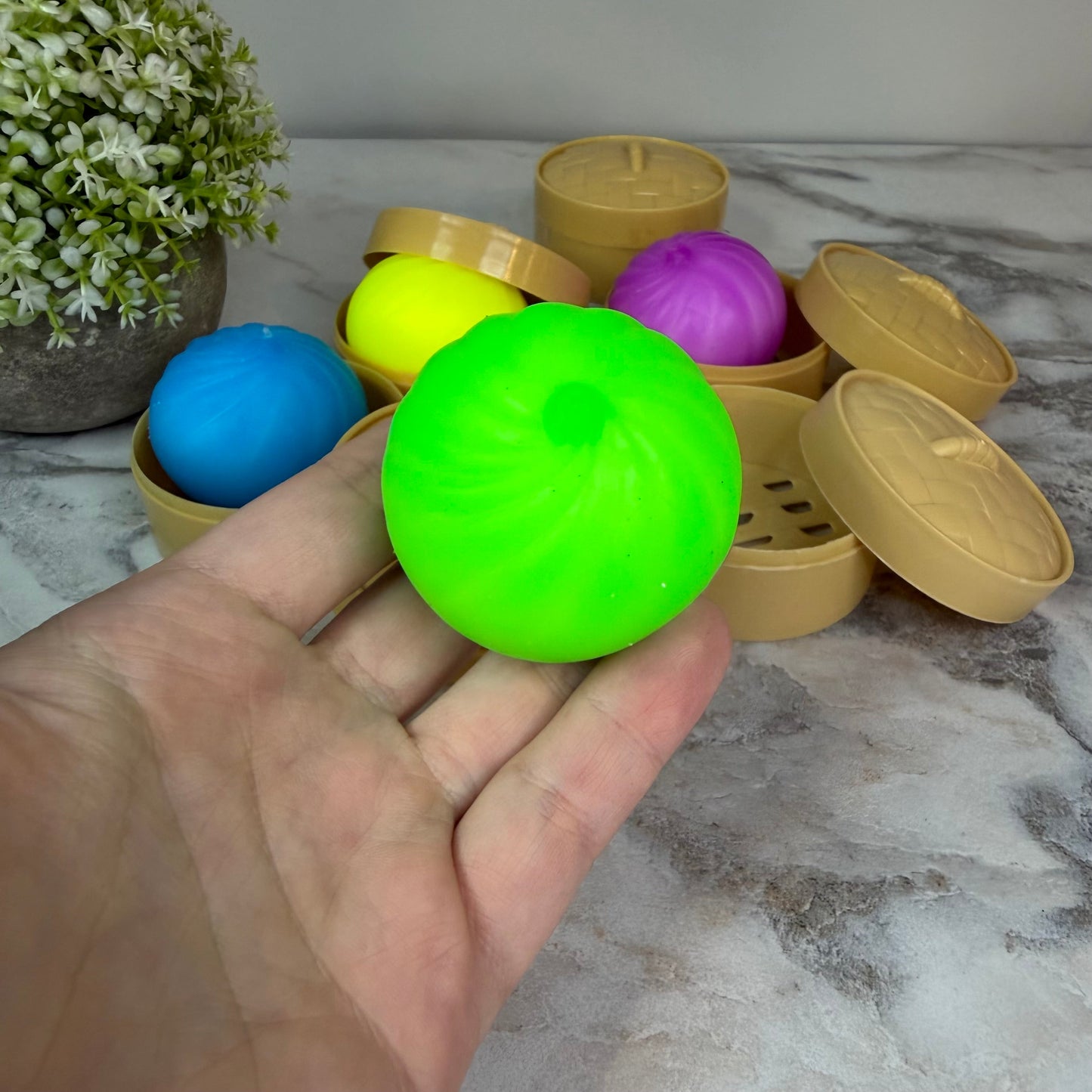 *Squishy Toy - Mini Dumpling, Solids