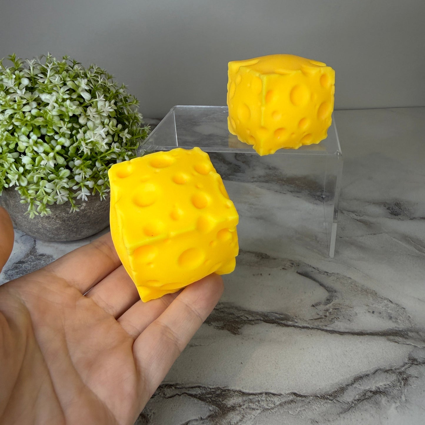 *Squishy - Cheese Cube