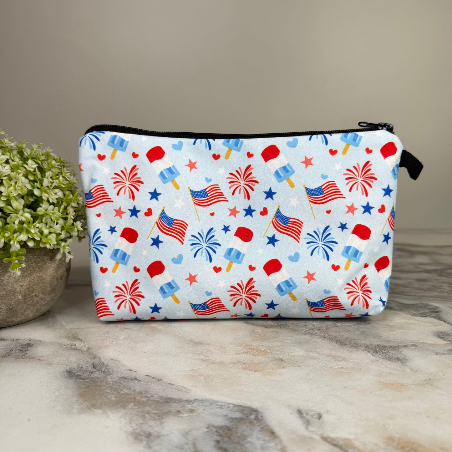 Pouch - America, Flag Fireworks
