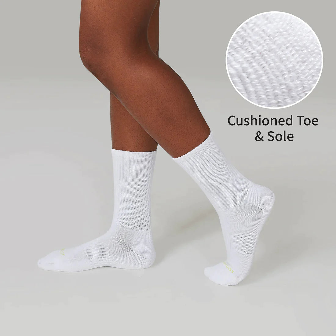 *MONFOOT Athletic Cushion Solid Crew 4 Pairs Black Socks - Medium